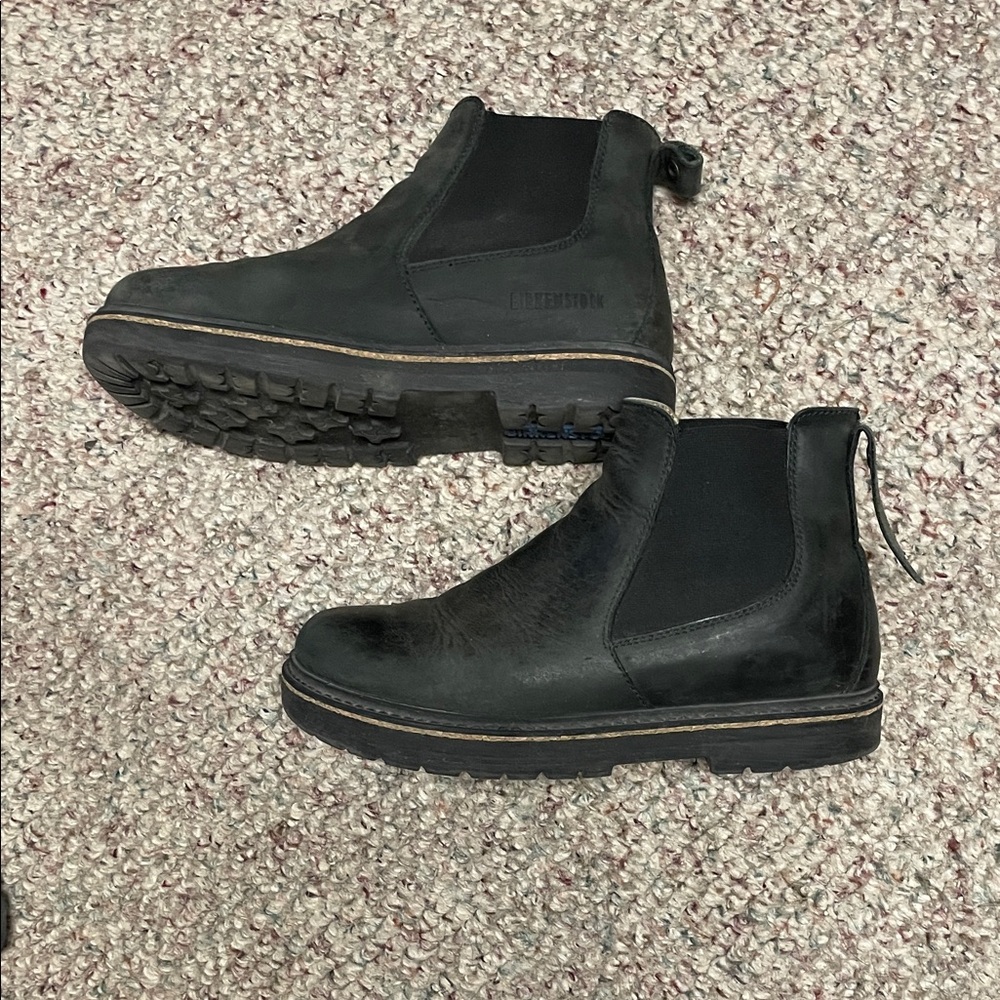 Birkenstock Black Leather ankle style  Boots with elastic insert - Picture 5 of 9